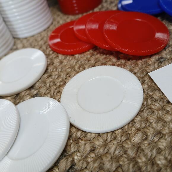 Vtg Tower Poker Chips/ Roulette Chips w/Maroon Diamond Lid Storage Box [Set #10] - Picture 5 of 10